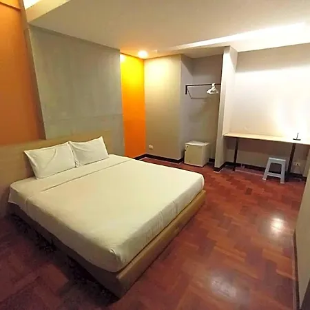 Go Inn Silom - Bts Saint Louis